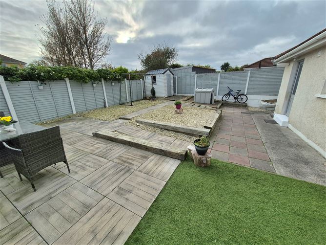 12 The Spires, Termonfeckin, Louth