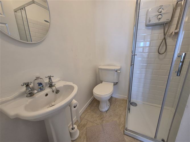 12 The Spires, Termonfeckin, Louth