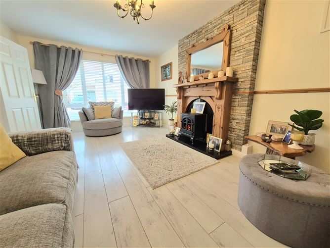 12 The Spires, Termonfeckin, Louth