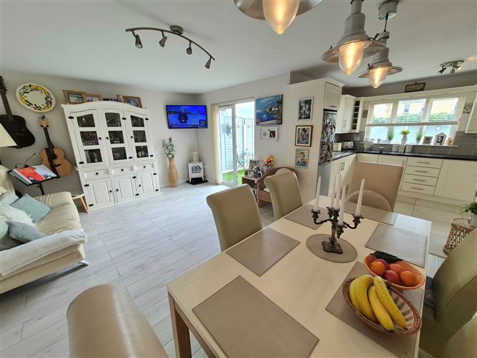 12 The Spires, Termonfeckin, Louth