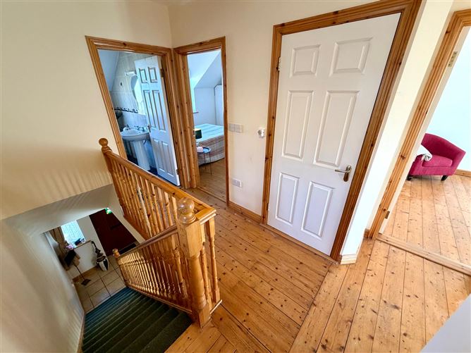 9 Cois Na H'abhainn, Gurteen, Co. Sligo