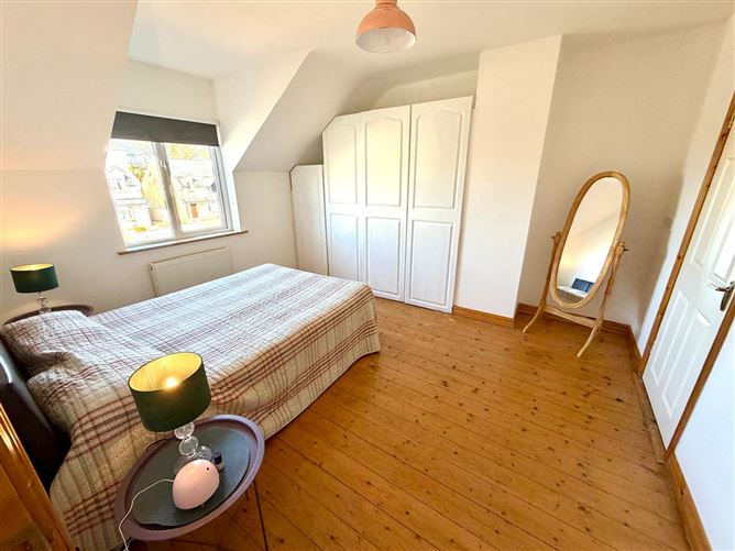 9 Cois Na H'abhainn, Gurteen, Co. Sligo