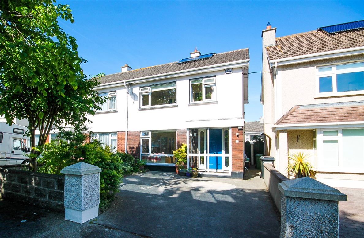31 Tymon Crescent, Oldbawn, Dublin 24