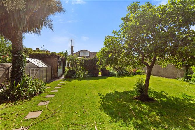 Photo 36 of 53 — 28 Avondale Road, Killiney, Co. Dublin