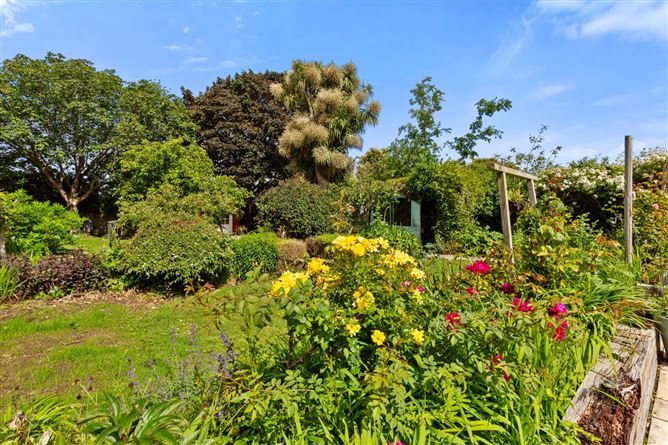 Photo 34 of 53 — 28 Avondale Road, Killiney, Co. Dublin