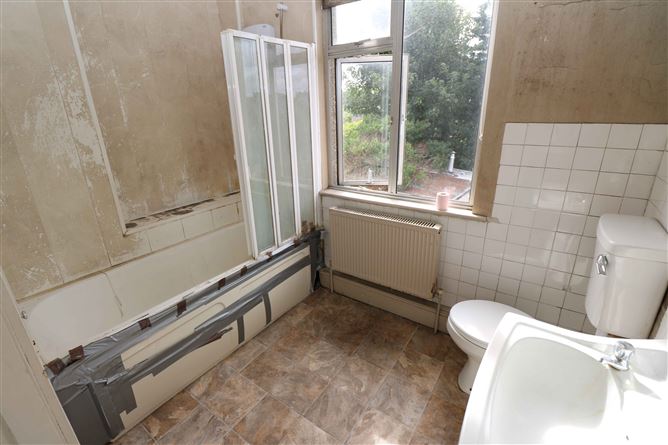 Photo 19 of 29 — 102 Chord Road,, Drogheda, Louth