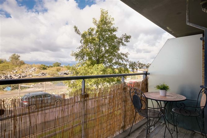 40 West Courtyard, Tullyvale, Cabinteely, Dublin 18