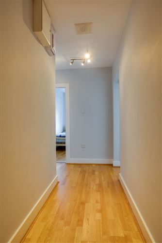 40 West Courtyard, Tullyvale, Cabinteely, Dublin 18