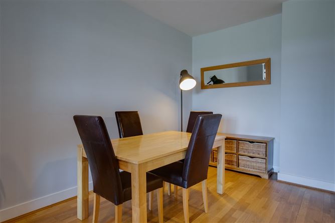 40 West Courtyard, Tullyvale, Cabinteely, Dublin 18
