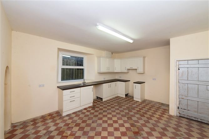 4 Clarence Terrace, St Lukes, Cork