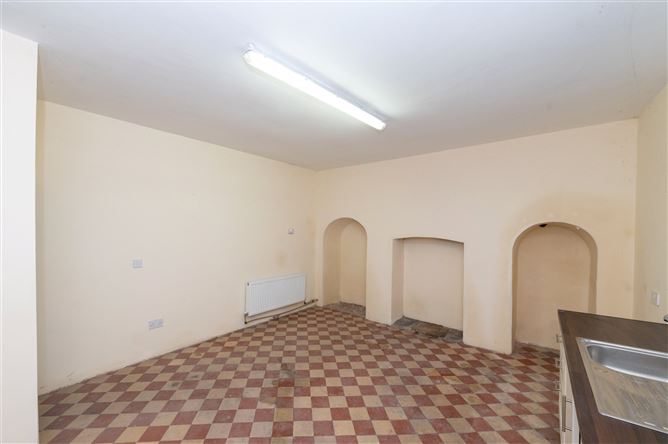 4 Clarence Terrace, St Lukes, Cork