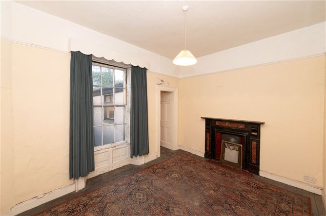 4 Clarence Terrace, St Lukes, Cork