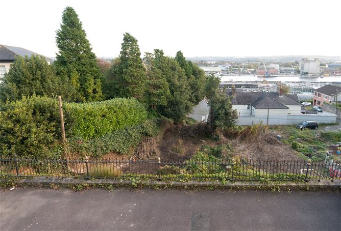 4 Clarence Terrace, St Lukes, Cork