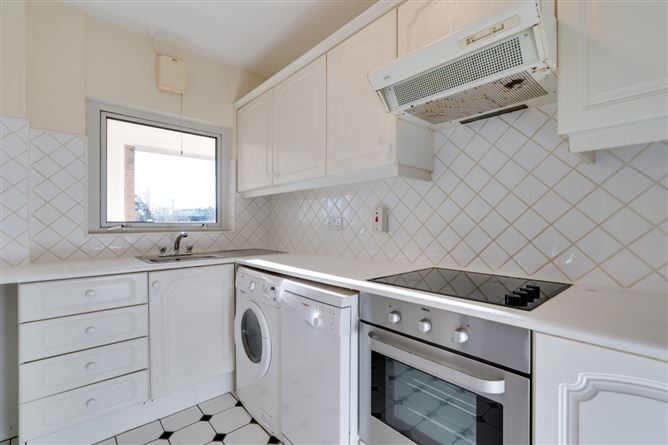 42 Ashurst, Mount Merrion Avenue, Blackrock, Co. Dublin