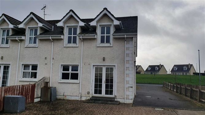 35 White Maples Drive, Church Road, Bundoran, County Donegal