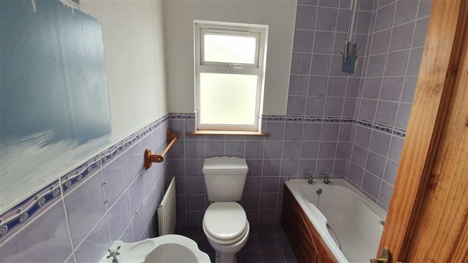35 White Maples Drive, Church Road, Bundoran, County Donegal