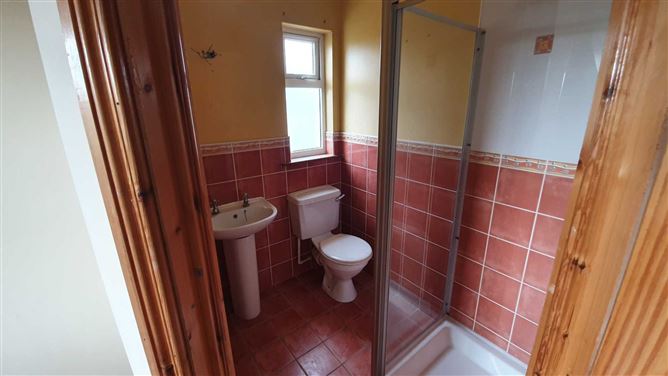 35 White Maples Drive, Church Road, Bundoran, County Donegal