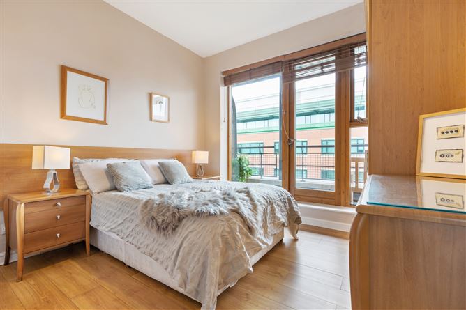 61 The Malton, Custom House Square, IFSC, Dublin 1
