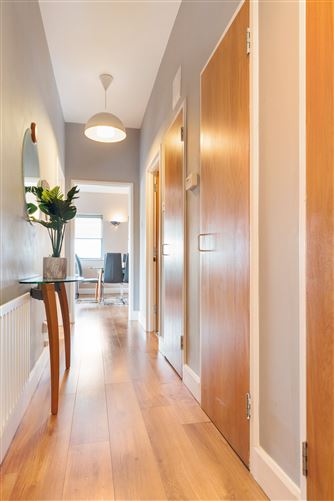 61 The Malton, Custom House Square, IFSC, Dublin 1