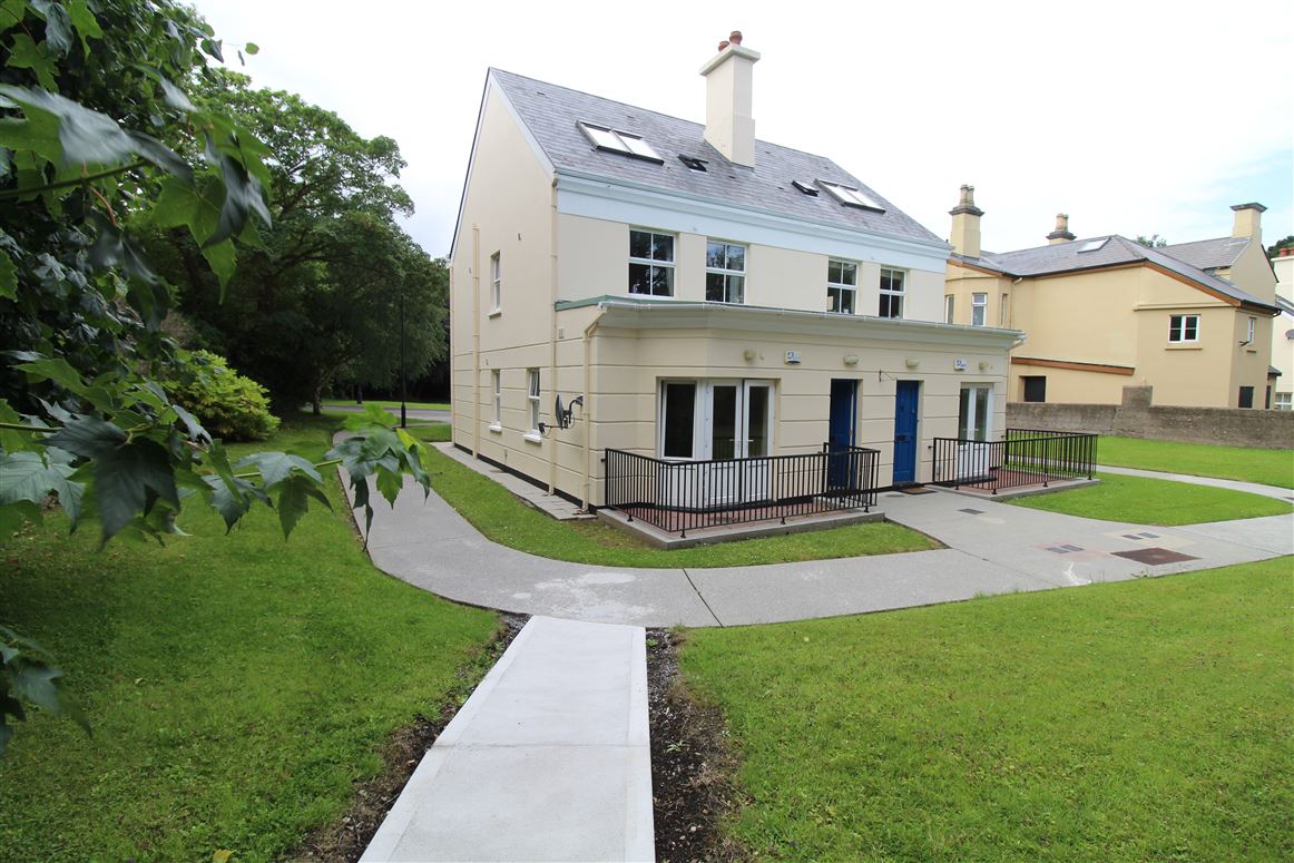 8 Clounalour Close, Tralee, Kerry