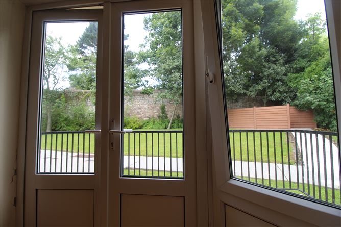 8 Clounalour Close, Tralee, Kerry