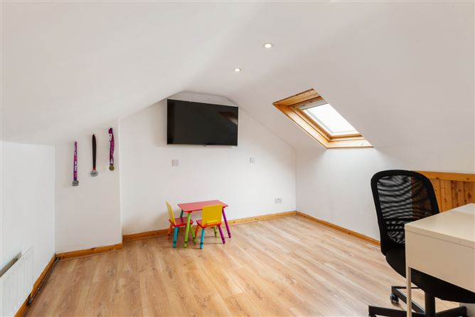4 Parkhill Rise, Kilnamanagh, Dublin 24