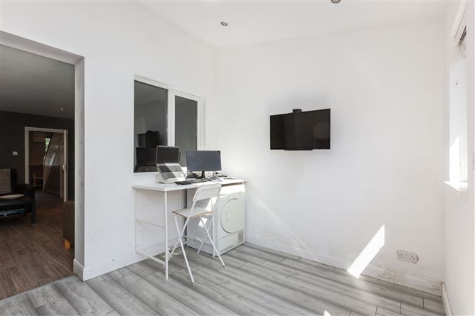 39 The Pines, Killester, Dublin 5