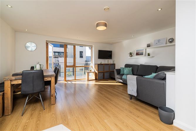 Apt 11 Newtown Hall, Hazelbrook Square, Churchtown, Dublin 14