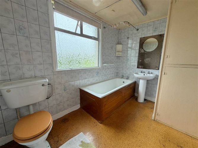 Photo 15 of 24 — Burges, Ballylooby, Cahir, County Tipperary