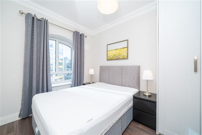 90 The Landsdowne, Pembroke Square, Grand Canal Dk, Dublin 4