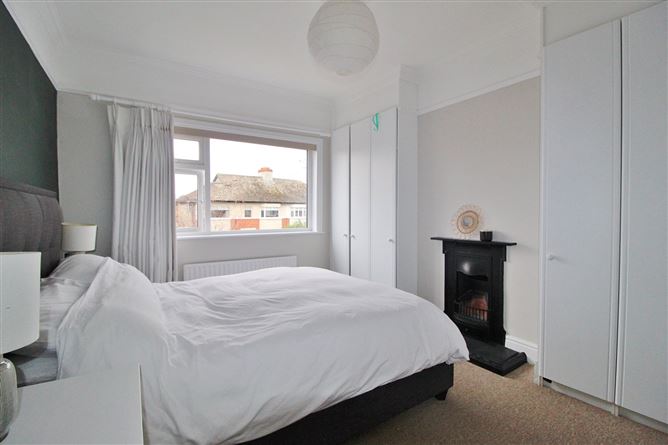 24 Vernon Park, Clontarf, Dublin 3