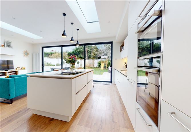 24 Vernon Park, Clontarf, Dublin 3