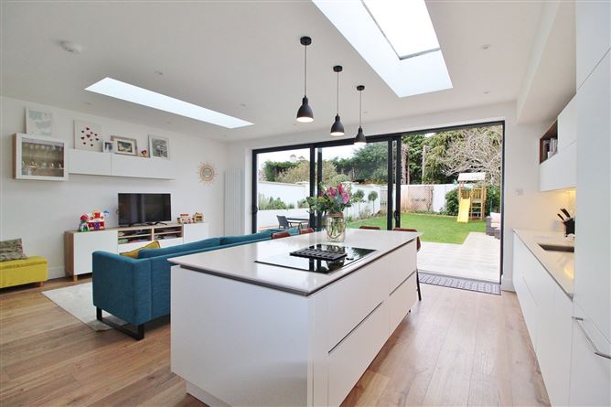 24 Vernon Park, Clontarf, Dublin 3