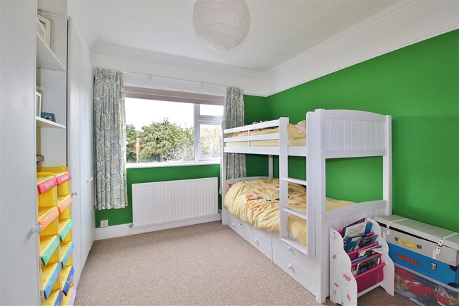 24 Vernon Park, Clontarf, Dublin 3