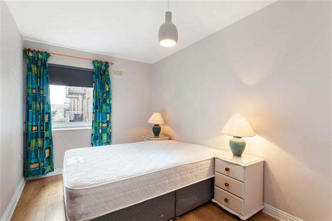 30 La Rochelle, High Street, Dublin 8