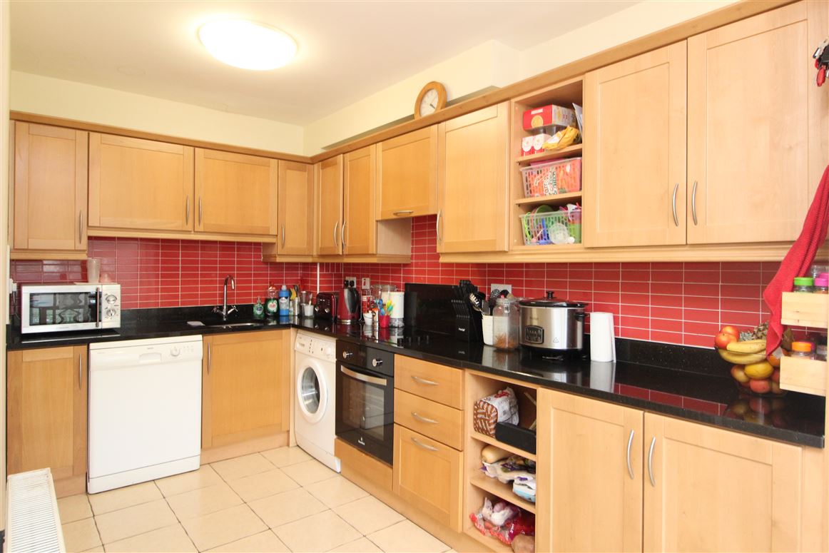 28 Duirling, Roscam, Galway