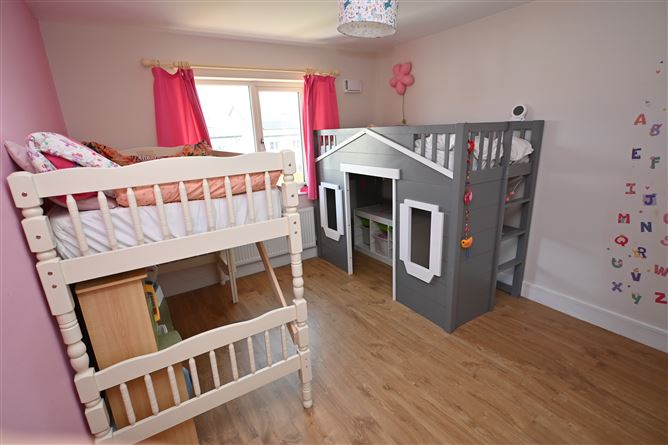 8 Rose Lawn, Janeville, Carrigaline, Cork