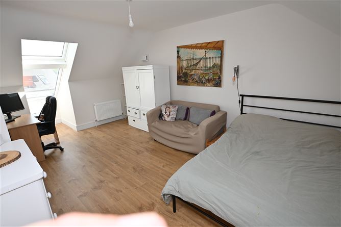 8 Rose Lawn, Janeville, Carrigaline, Cork