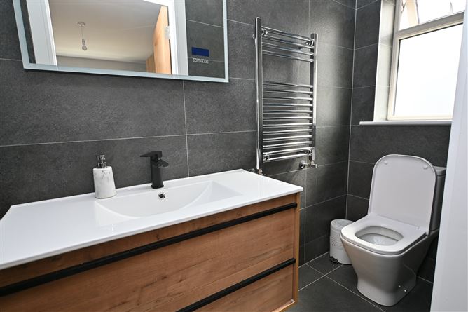 8 Rose Lawn, Janeville, Carrigaline, Cork