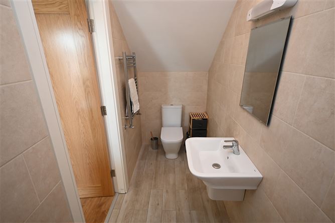 8 Rose Lawn, Janeville, Carrigaline, Cork