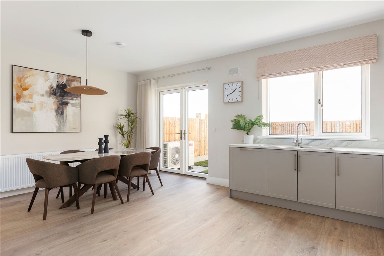 Coach, Dublin Road, Ashbourne, Meath