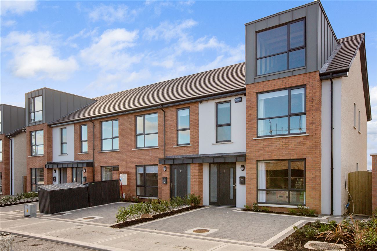 Coach, Dublin Road, Ashbourne, Meath