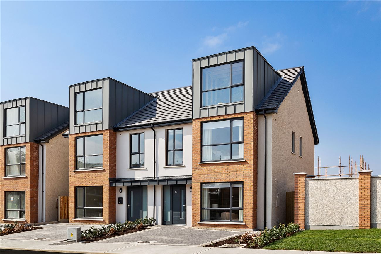 Coach, Dublin Road, Ashbourne, Meath