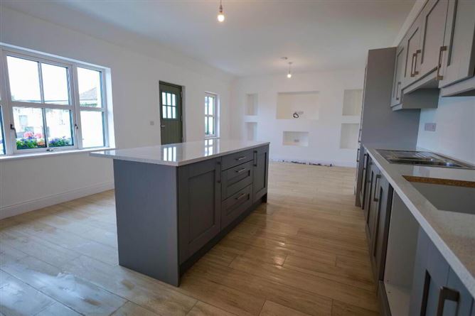 The Cottage, Buttevant Road, Charleville, Cork