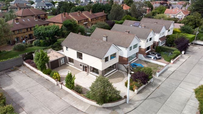 27 Dundela Avenue, Sandycove, Co. Dublin