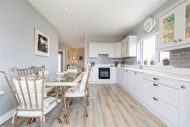 4 Links Close, Rosslare Strand, Rosslare, Co. Wexford