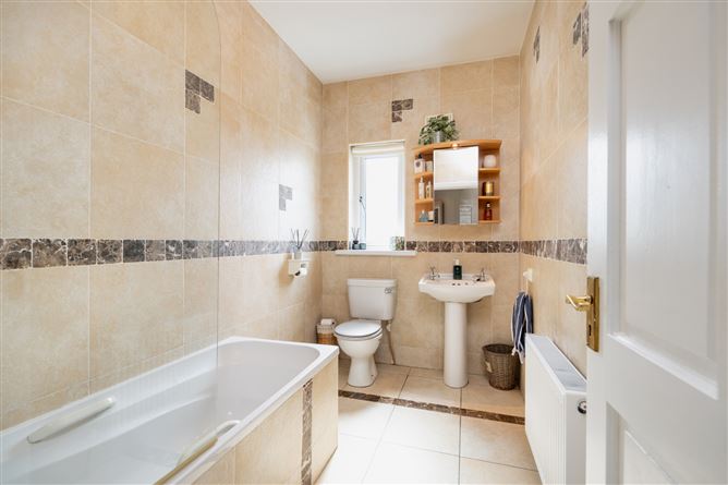 4 Links Close, Rosslare Strand, Rosslare, Co. Wexford