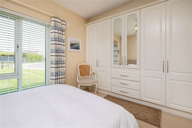 4 Links Close, Rosslare Strand, Rosslare, Co. Wexford