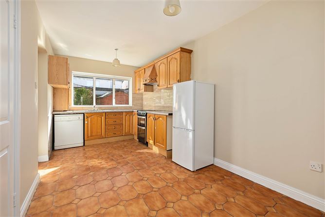 Photo 2 of 29 — 20 Abbeywood Avenue, Lucan, County Dublin