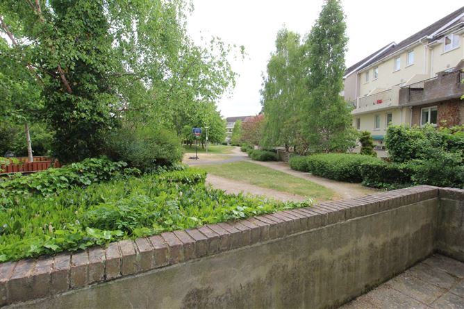 4 Grove Gardens, Verdemont, Blanchardstown, Dublin 15